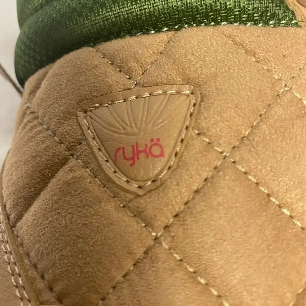 RYKA WOMENS AURORA BOOT SIZE 7 MINT